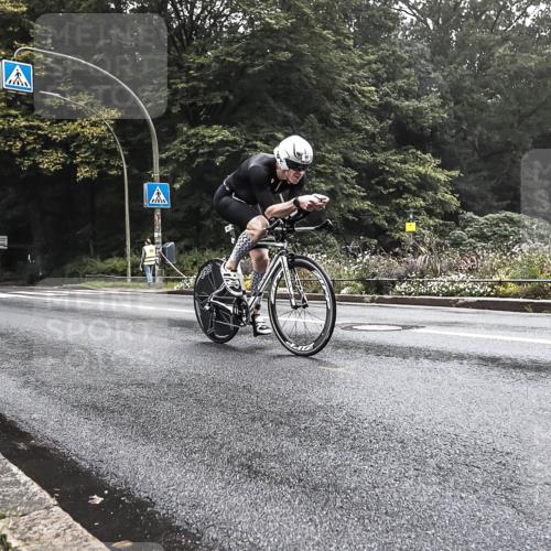 13.09.2026 - Stadtparktriathlon H.Heesch http://msf.ph/oto/10376046 13.09.2026 09:21:54 Radfahren 90, 95, 123, 154, 162, 184 meine-sportfotos.de