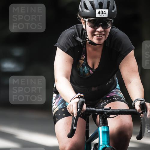 13.09.2026 - Stadtparktriathlon H.Heesch http://msf.ph/oto/10376061 13.09.2026 10:57:27 Radfahren 404, 534, 536, 541, 559, 563 meine-sportfotos.de