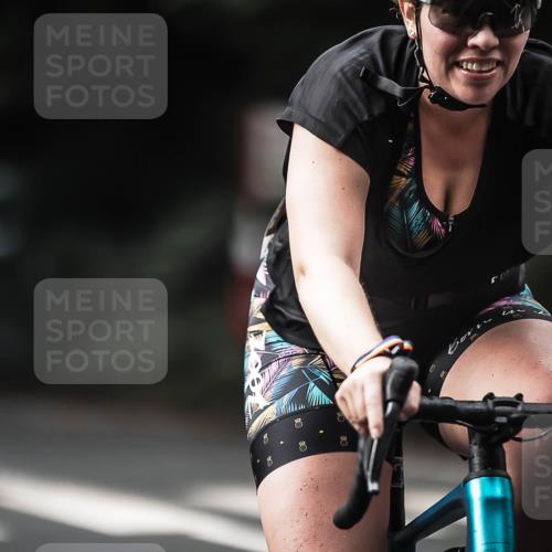 13.09.2026 - Stadtparktriathlon H.Heesch http://msf.ph/oto/10376068 13.09.2026 10:57:27 Radfahren 404, 534, 536, 541, 559, 563 meine-sportfotos.de