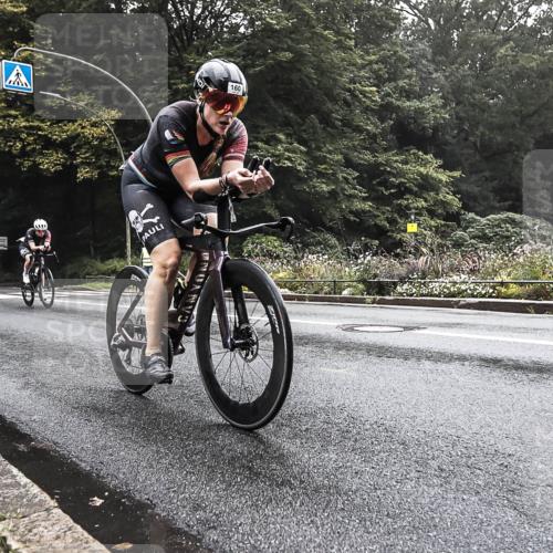 13.09.2026 - Stadtparktriathlon H.Heesch http://msf.ph/oto/10376070 13.09.2026 09:21:59 Radfahren 160, 178, 184, 197, 208 meine-sportfotos.de