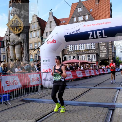 13.09.2026 - 21. swb-Marathon Bremen Tim E. http://msf.ph/oto/10376078 13.09.2026 13:12:22 Ziel 493, 863, 2444, 2447, 2820, 3336, 3703, 4283, 4698, 5521, 5893, 5940, 6107, 6739, 7621, 13013 meine-sportfotos.de