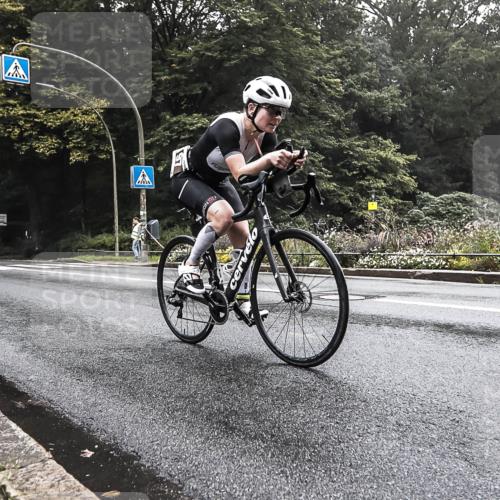 13.09.2026 - Stadtparktriathlon H.Heesch http://msf.ph/oto/10376086 13.09.2026 09:22:02 Radfahren 101, 160, 178, 197, 208 meine-sportfotos.de