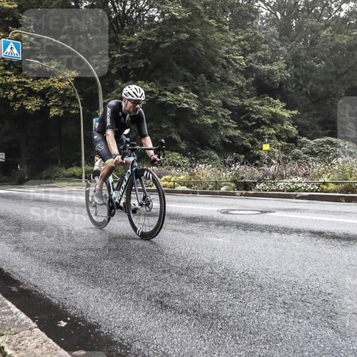 13.09.2026 - Stadtparktriathlon H.Heesch http://msf.ph/oto/10376092 13.09.2026 09:22:03 Radfahren 101, 178, 197, 208 meine-sportfotos.de