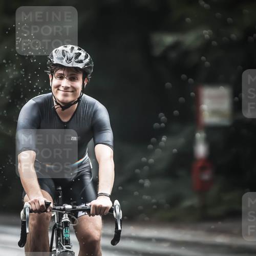 13.09.2026 - Stadtparktriathlon H.Heesch http://msf.ph/oto/10376102 13.09.2026 12:16:30 Radfahren 878, 978, 1031, 1052, 1059, 1186 meine-sportfotos.de