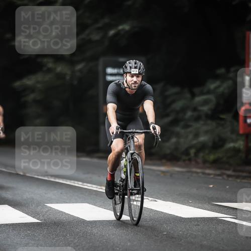 13.09.2026 - Stadtparktriathlon H.Heesch http://msf.ph/oto/10376140 13.09.2026 10:57:36 Radfahren 400, 512, 559, 560, 563, 619 meine-sportfotos.de