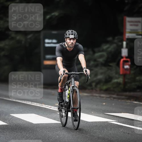 13.09.2026 - Stadtparktriathlon H.Heesch http://msf.ph/oto/10376150 13.09.2026 10:57:36 Radfahren 400, 512, 559, 560, 563, 619 meine-sportfotos.de
