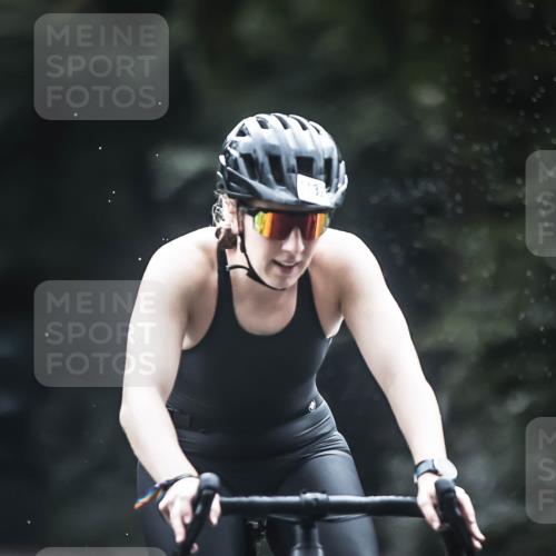 13.09.2026 - Stadtparktriathlon H.Heesch http://msf.ph/oto/10376192 13.09.2026 12:16:48 Radfahren 990, 1001, 1139 meine-sportfotos.de