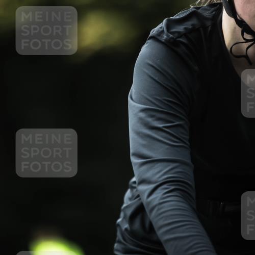 13.09.2026 - Stadtparktriathlon H.Heesch http://msf.ph/oto/10376217 13.09.2026 10:57:40 Radfahren 400, 476, 512, 554, 560, 619 meine-sportfotos.de