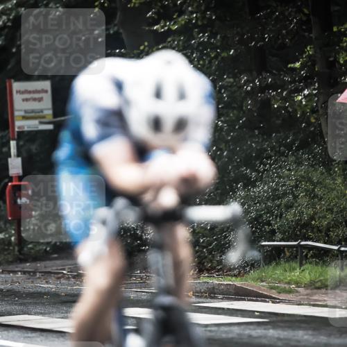 13.09.2026 - Stadtparktriathlon H.Heesch http://msf.ph/oto/10376221 13.09.2026 12:16:51 Radfahren 990, 1001, 1139, 1166 meine-sportfotos.de