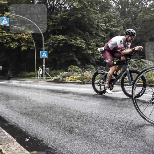 13.09.2026 - Stadtparktriathlon H.Heesch http://msf.ph/oto/10376237 13.09.2026 09:23:02 Radfahren 97, 120, 127 meine-sportfotos.de