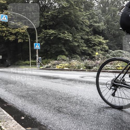 13.09.2026 - Stadtparktriathlon H.Heesch http://msf.ph/oto/10376295 13.09.2026 09:23:34 Radfahren 103 meine-sportfotos.de