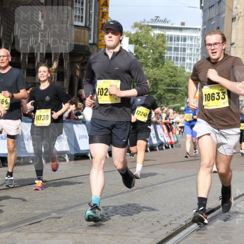 13.09.2026 - 21. swb-Marathon Bremen Strokosch-Dieckow http://msf.ph/oto/10376327 13.09.2026 11:02:58 Ziel 10190, 10296, 10633, 10783, 10945, 10985, 11096, 11137, 11261, 11508, 11526, 11554, 11662, 11701, 11719, 11776, 11890, 11945, 12154, 12169, 12252, 12429, 12451, 12489, 10185, 10195, 10528, 10531, 10598, 10715, 10727, 10959, 11070, 11095, 11493, 11676, 11836, 12214, 12421, 12432, 12483 meine-sportfotos.de