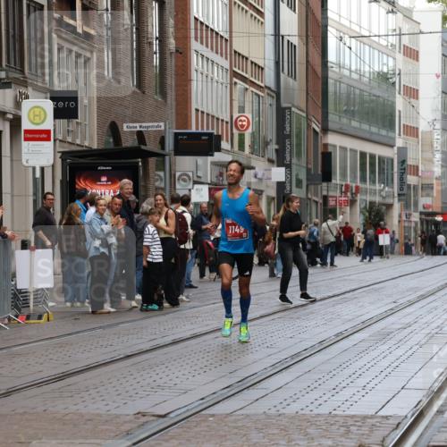 13.09.2026 - 21. swb-Marathon Bremen Strokosch-Dieckow http://msf.ph/oto/10376333 13.09.2026 12:31:20 Ziel 1149 meine-sportfotos.de