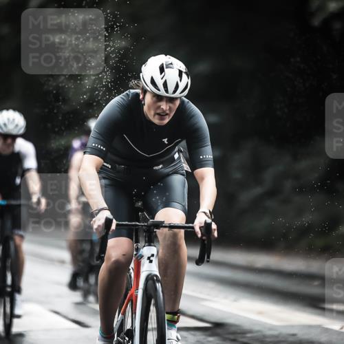 13.09.2026 - Stadtparktriathlon H.Heesch http://msf.ph/oto/10376355 13.09.2026 12:17:19 Radfahren 852, 965, 977, 995, 1005, 1044, 1085, 1111, 1114, 1174 meine-sportfotos.de
