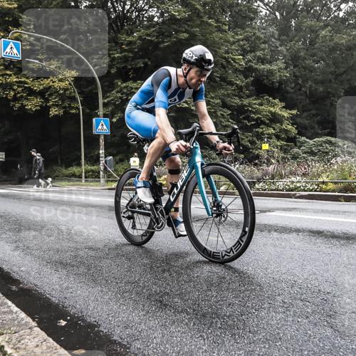 13.09.2026 - Stadtparktriathlon H.Heesch http://msf.ph/oto/10376370 13.09.2026 09:24:08 Radfahren 83, 116, 164, 205 meine-sportfotos.de