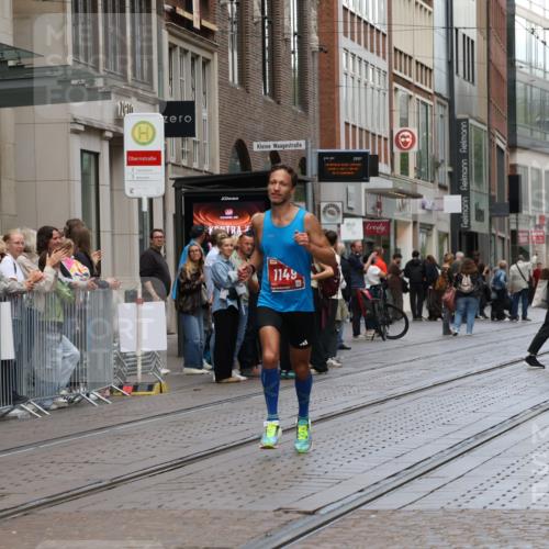 13.09.2026 - 21. swb-Marathon Bremen Strokosch-Dieckow http://msf.ph/oto/10376376 13.09.2026 12:31:21 Ziel 1149 meine-sportfotos.de