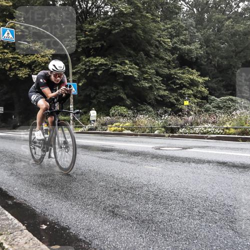 13.09.2026 - Stadtparktriathlon H.Heesch http://msf.ph/oto/10376383 13.09.2026 09:24:11 Radfahren 164, 205 meine-sportfotos.de