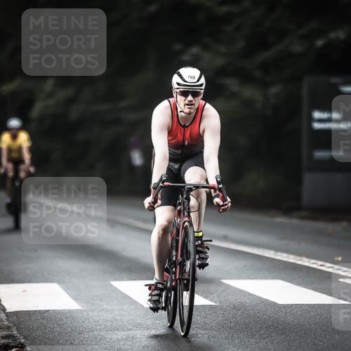 13.09.2026 - Stadtparktriathlon H.Heesch http://msf.ph/oto/10376393 13.09.2026 10:57:55 Radfahren 496, 508, 590, 595, 597, 635, 702 meine-sportfotos.de