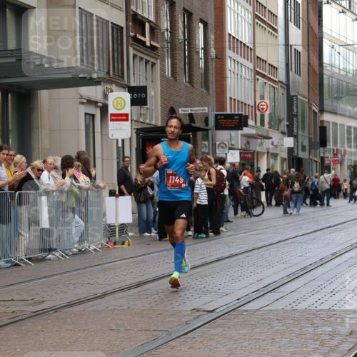13.09.2026 - 21. swb-Marathon Bremen Strokosch-Dieckow http://msf.ph/oto/10376399 13.09.2026 12:31:21 Ziel 1149 meine-sportfotos.de