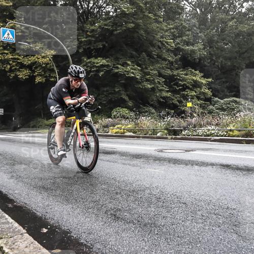 13.09.2026 - Stadtparktriathlon H.Heesch http://msf.ph/oto/10376411 13.09.2026 09:24:29 Radfahren 139, 152, 166, 207 meine-sportfotos.de