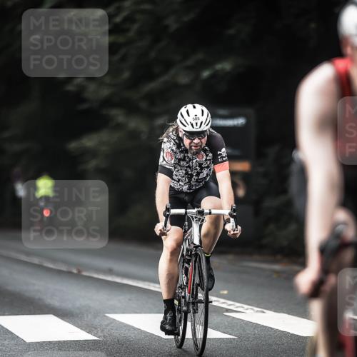 13.09.2026 - Stadtparktriathlon H.Heesch http://msf.ph/oto/10376417 13.09.2026 10:57:56 Radfahren 496, 508, 514, 590, 595, 597, 635, 702 meine-sportfotos.de