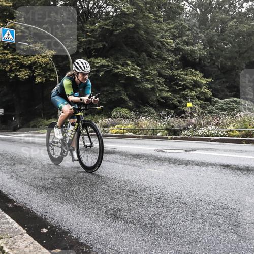 13.09.2026 - Stadtparktriathlon H.Heesch http://msf.ph/oto/10376427 13.09.2026 09:24:34 Radfahren 98, 139, 173 meine-sportfotos.de