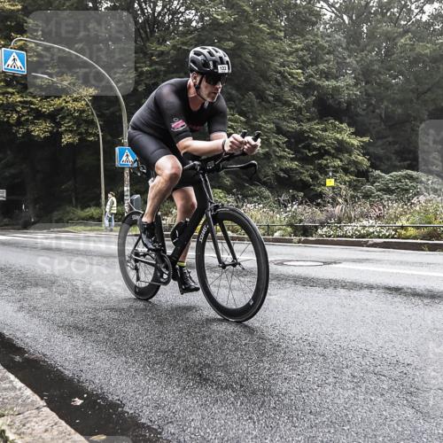 13.09.2026 - Stadtparktriathlon H.Heesch http://msf.ph/oto/10376445 13.09.2026 09:25:01 Radfahren 122 meine-sportfotos.de
