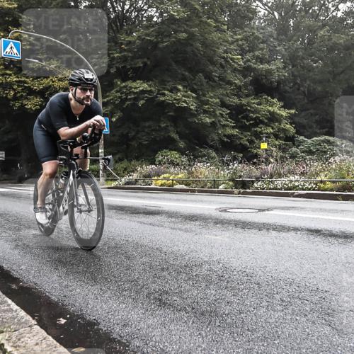 13.09.2026 - Stadtparktriathlon H.Heesch http://msf.ph/oto/10376464 13.09.2026 09:25:12 Radfahren 126, 131 meine-sportfotos.de