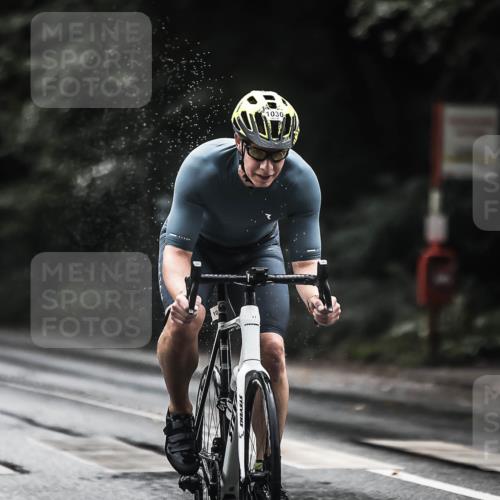 13.09.2026 - Stadtparktriathlon H.Heesch http://msf.ph/oto/10376492 13.09.2026 12:17:31 Radfahren 1005, 1030, 1043, 1053, 1060, 1150 meine-sportfotos.de