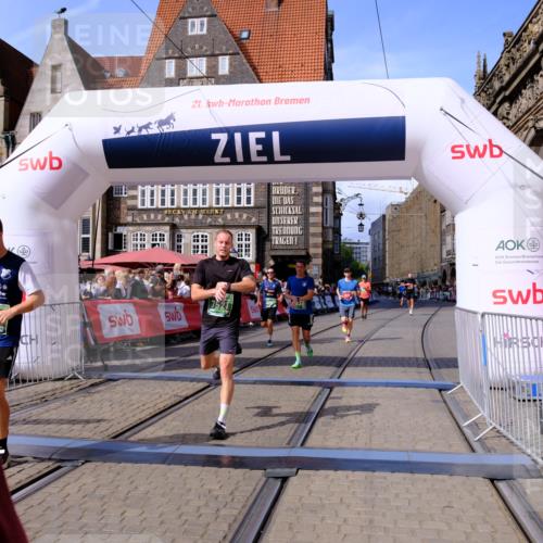 13.09.2026 - 21. swb-Marathon Bremen Tim E. http://msf.ph/oto/10376493 13.09.2026 13:12:37 Ziel 899, 1517, 2480, 3362, 3830, 4560, 5940, 6107, 7328, 7521, 8981, 13013 meine-sportfotos.de