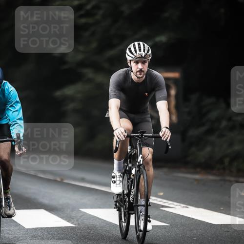 13.09.2026 - Stadtparktriathlon H.Heesch http://msf.ph/oto/10376510 13.09.2026 10:58:01 Radfahren 378, 508, 514, 590, 595, 597, 702 meine-sportfotos.de