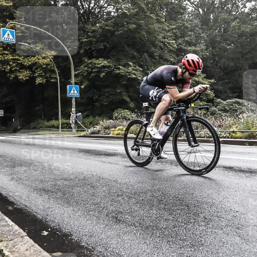 13.09.2026 - Stadtparktriathlon H.Heesch http://msf.ph/oto/10376528 13.09.2026 09:25:59 Radfahren 144 meine-sportfotos.de