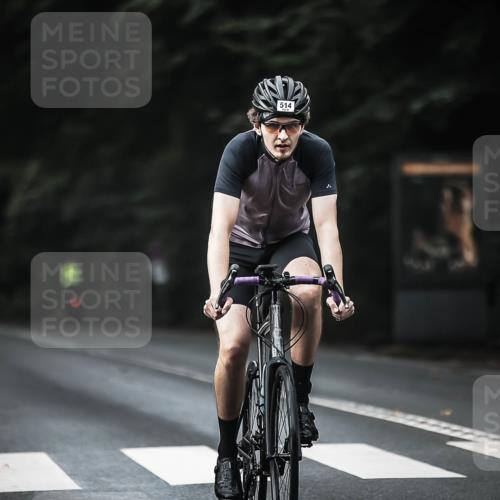 13.09.2026 - Stadtparktriathlon H.Heesch http://msf.ph/oto/10376529 13.09.2026 10:58:02 Radfahren 378, 488, 508, 514, 590, 595, 597, 702 meine-sportfotos.de