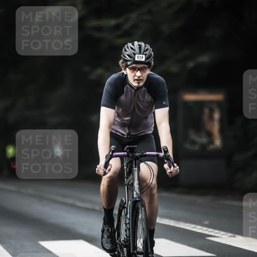 13.09.2026 - Stadtparktriathlon H.Heesch http://msf.ph/oto/10376532 13.09.2026 10:58:03 Radfahren 378, 488, 508, 514, 590, 595, 597 meine-sportfotos.de
