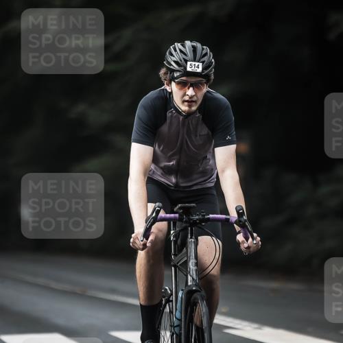 13.09.2026 - Stadtparktriathlon H.Heesch http://msf.ph/oto/10376543 13.09.2026 10:58:03 Radfahren 378, 488, 508, 514, 590, 595, 597 meine-sportfotos.de