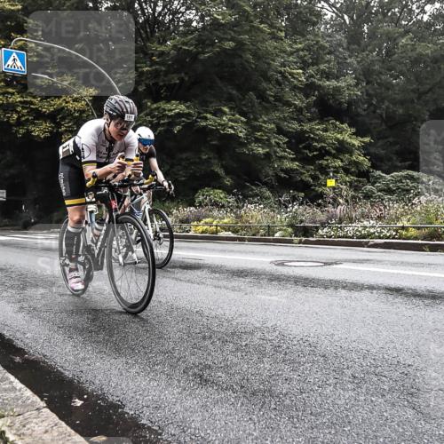 13.09.2026 - Stadtparktriathlon H.Heesch http://msf.ph/oto/10376604 13.09.2026 09:26:45 Radfahren 96, 181, 209 meine-sportfotos.de