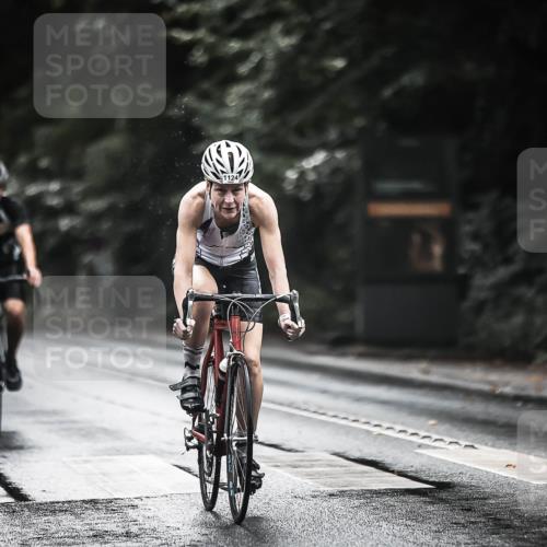 13.09.2026 - Stadtparktriathlon H.Heesch http://msf.ph/oto/10376611 13.09.2026 12:17:41 Radfahren 841, 1016, 1053, 1124, 1141 meine-sportfotos.de