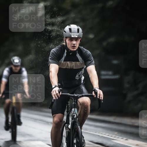 13.09.2026 - Stadtparktriathlon H.Heesch http://msf.ph/oto/10376638 13.09.2026 12:17:43 Radfahren 841, 1000, 1016, 1096, 1124, 1141 meine-sportfotos.de