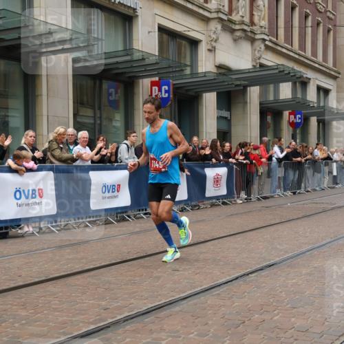 13.09.2026 - 21. swb-Marathon Bremen Strokosch-Dieckow http://msf.ph/oto/10376642 13.09.2026 12:31:24 Ziel 1149 meine-sportfotos.de