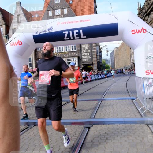 13.09.2026 - 21. swb-Marathon Bremen Tim E. http://msf.ph/oto/10376652 13.09.2026 13:12:44 Ziel 899, 1517, 2480, 3054, 3362, 3830, 4560, 5416, 6796, 7328, 8981, 9803 meine-sportfotos.de