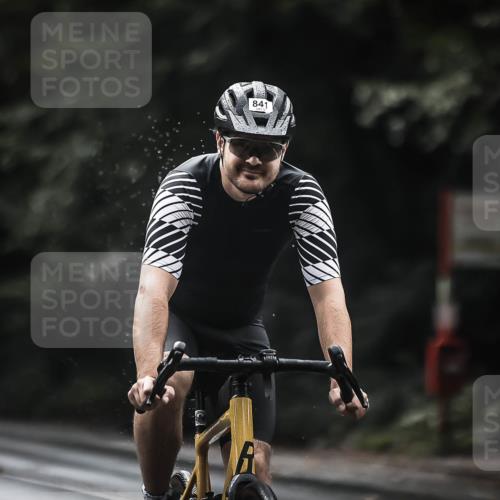 13.09.2026 - Stadtparktriathlon H.Heesch http://msf.ph/oto/10376666 13.09.2026 12:17:44 Radfahren 841, 1000, 1016, 1096, 1124, 1141 meine-sportfotos.de