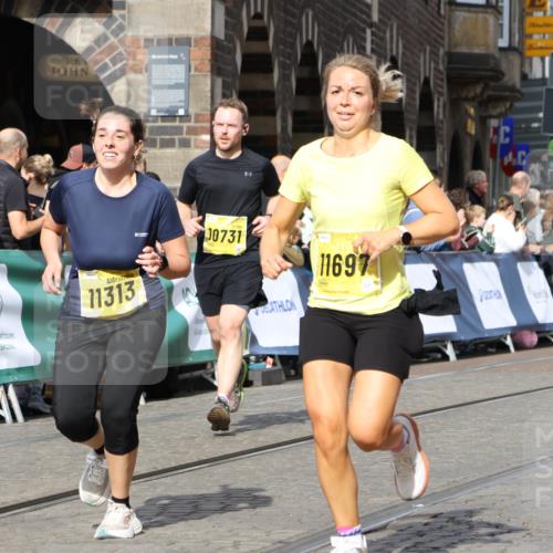 13.09.2026 - 21. swb-Marathon Bremen Strokosch-Dieckow http://msf.ph/oto/10376670 13.09.2026 11:03:07 Ziel 10190, 10296, 10633, 10783, 10945, 10954, 10955, 10985, 11096, 11107, 11261, 11564, 11662, 11697, 11701, 11719, 11730, 11776, 11785, 12071, 12154, 12247, 12429, 12451, 12465, 10092, 10150, 10195, 10237, 10531, 10724, 10727, 10959, 11070, 11493, 11676, 11830, 12068, 12184, 12185 meine-sportfotos.de