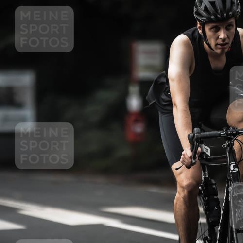 13.09.2026 - Stadtparktriathlon H.Heesch http://msf.ph/oto/10376695 13.09.2026 10:58:14 Radfahren 488, 528, 644 meine-sportfotos.de
