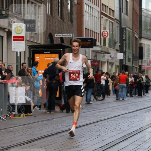 13.09.2026 - 21. swb-Marathon Bremen Strokosch-Dieckow http://msf.ph/oto/10376699 13.09.2026 12:32:37 Ziel 822, 540 meine-sportfotos.de