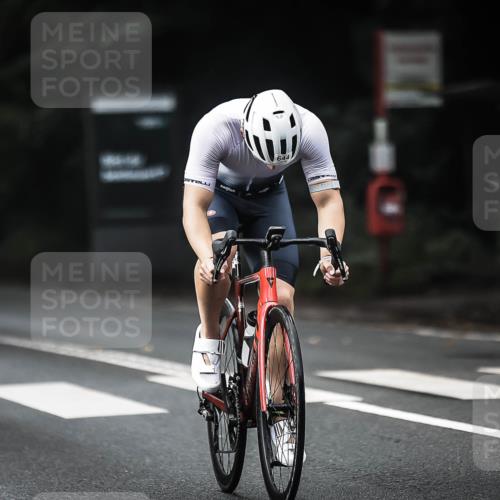 13.09.2026 - Stadtparktriathlon H.Heesch http://msf.ph/oto/10376704 13.09.2026 10:58:18 Radfahren 528, 644 meine-sportfotos.de