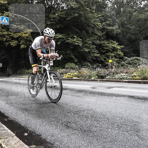 13.09.2026 - Stadtparktriathlon H.Heesch http://msf.ph/oto/10376715 13.09.2026 09:27:27 Radfahren 92, 99, 130, 155 meine-sportfotos.de