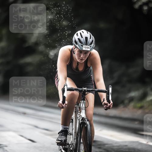 13.09.2026 - Stadtparktriathlon H.Heesch http://msf.ph/oto/10376717 13.09.2026 12:17:49 Radfahren 841, 964, 1000, 1096 meine-sportfotos.de