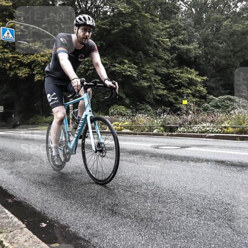 13.09.2026 - Stadtparktriathlon H.Heesch http://msf.ph/oto/10376722 13.09.2026 09:27:31 Radfahren 119 meine-sportfotos.de
