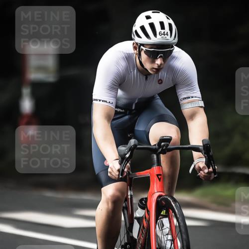 13.09.2026 - Stadtparktriathlon H.Heesch http://msf.ph/oto/10376724 13.09.2026 10:58:19 Radfahren 528, 639, 644 meine-sportfotos.de