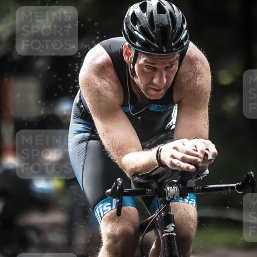 13.09.2026 - Stadtparktriathlon H.Heesch http://msf.ph/oto/10376747 13.09.2026 12:17:55 Radfahren 964, 1096 meine-sportfotos.de